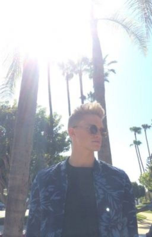Never Letting Go - Cody Simpson Fanfic